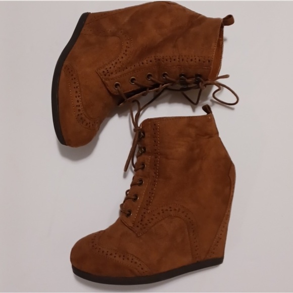 Mossimo Kylin Lace Up Wedge Booties - Picture 5 of 5